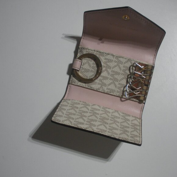 Michael Kors Key Case - Picture 4 of 4
